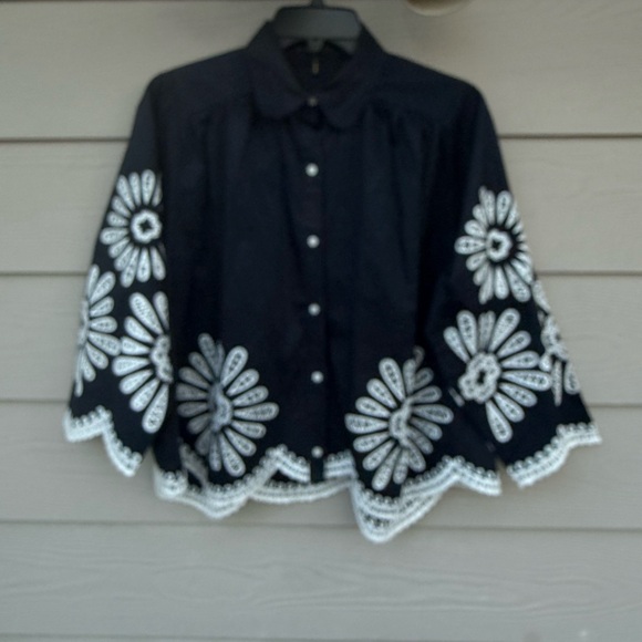 Maje
Crochet Detail Cropped Shirt - Picture 15 of 15